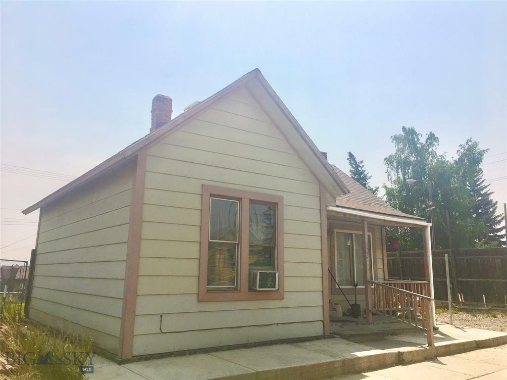 Property Photo:  1322 E 2nd Street  MT 59701 