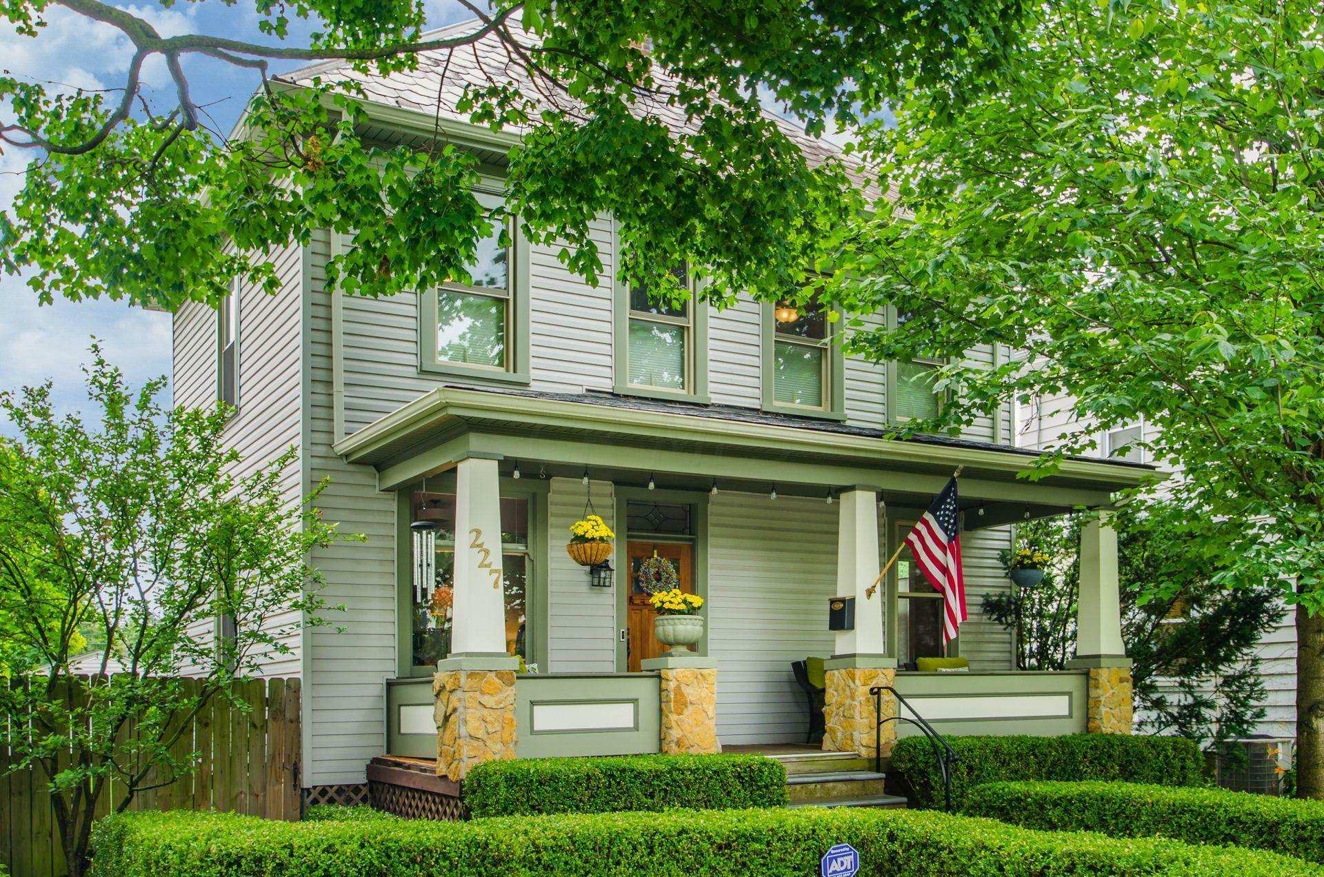 Property Photo: 227 E Moler Street OH 43207