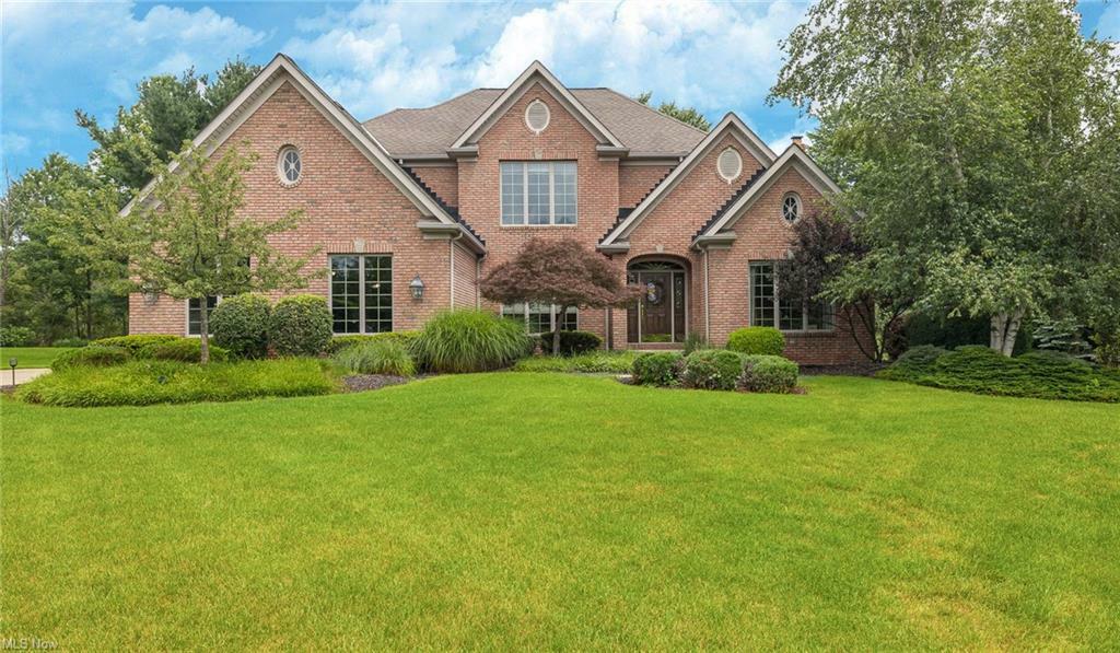 Property Photo: 9875 N Pointe Circle OH 44141