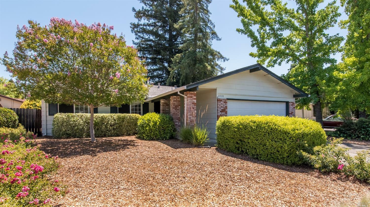 Property Photo: 4220 Leafwood Circle CA 95405