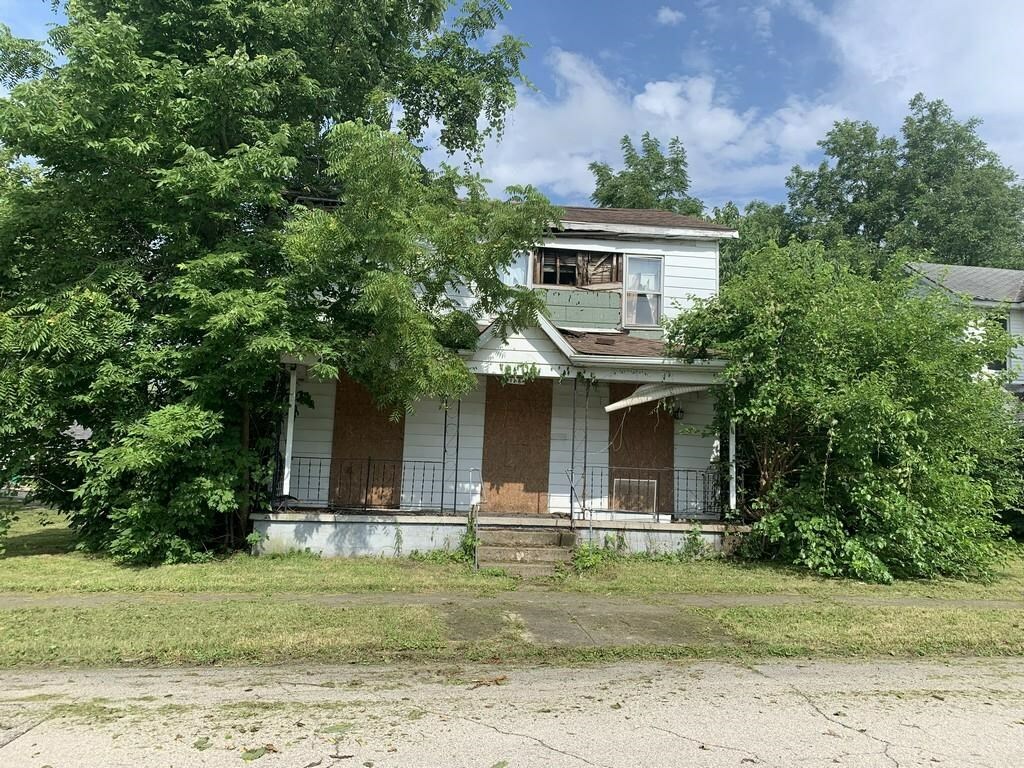 128 N 20th Street  New Castle IN 47362-3830 photo