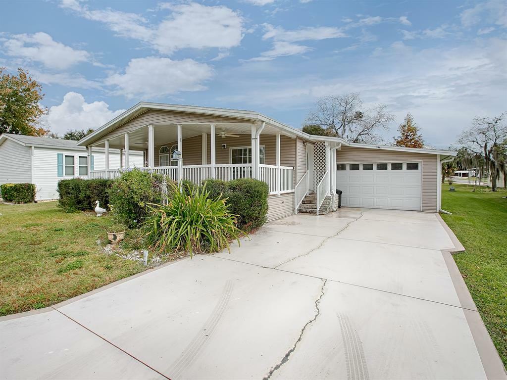 Property Photo:  5465 Williamsburg Lane  FL 34785 