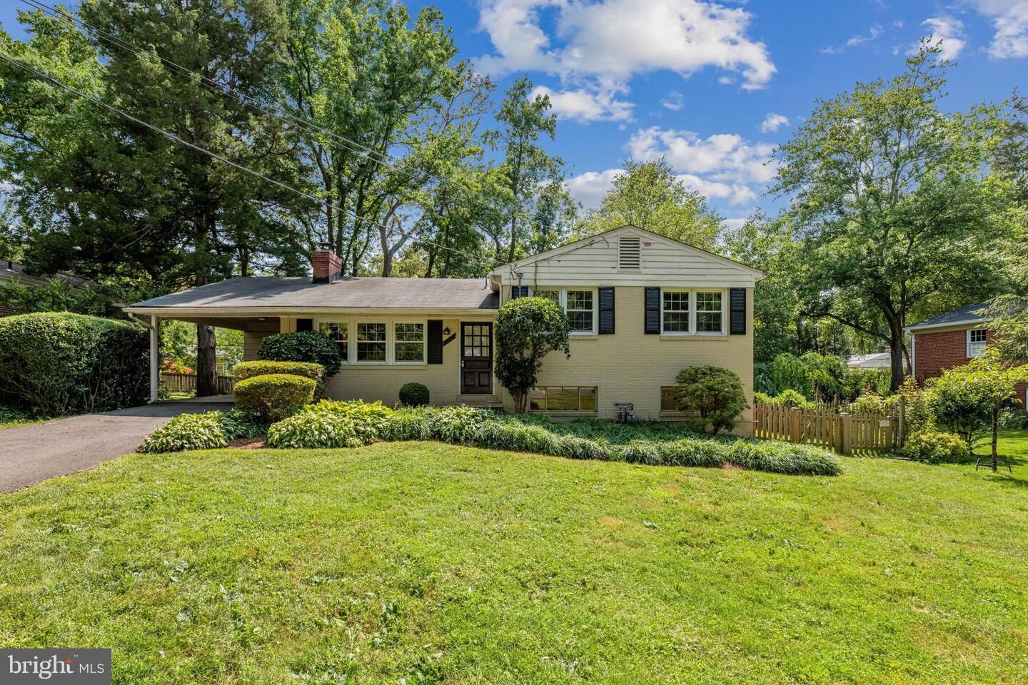 Property Photo:  1133 Westmoreland Road  VA 22308 