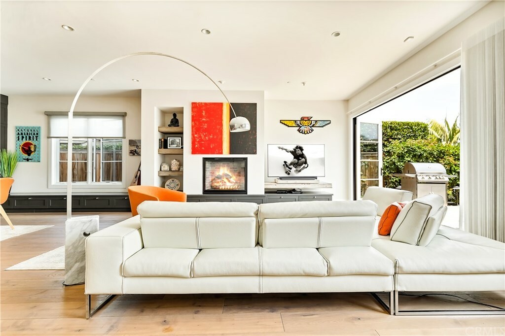 Property Photo: 431 Heliotrope Avenue CA 92625