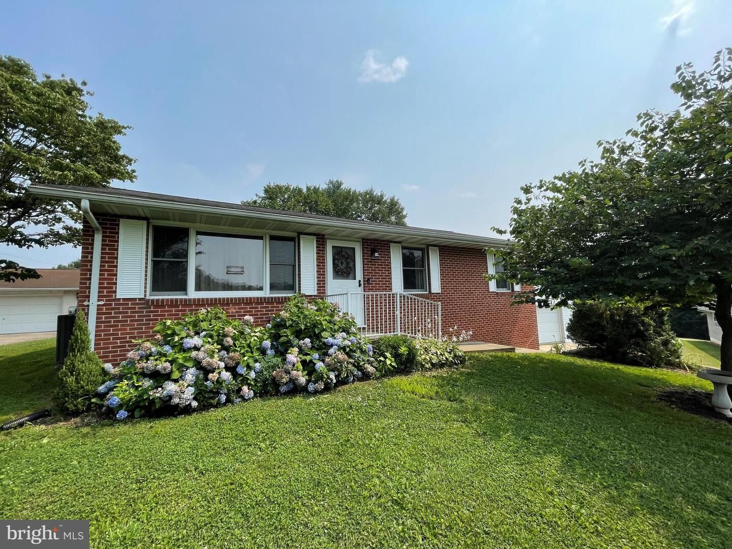 Property Photo:  32 N Hills Drive  MD 21911 