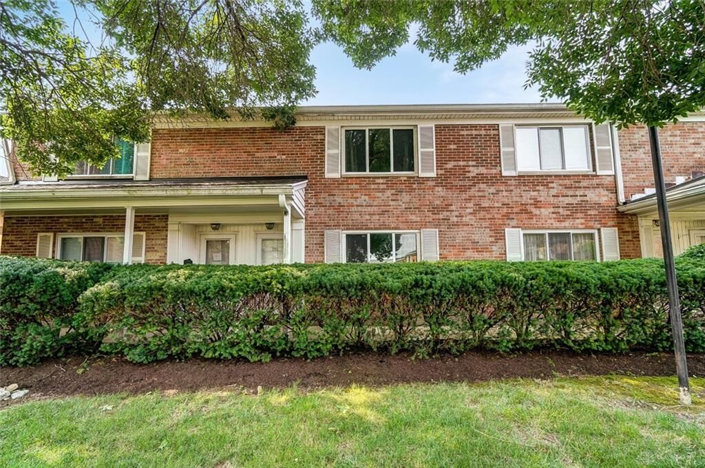 Property Photo: 753 Clareridge Lane OH 45458