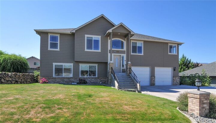 1970 Soden St SE  East Wenatchee WA 98802 photo