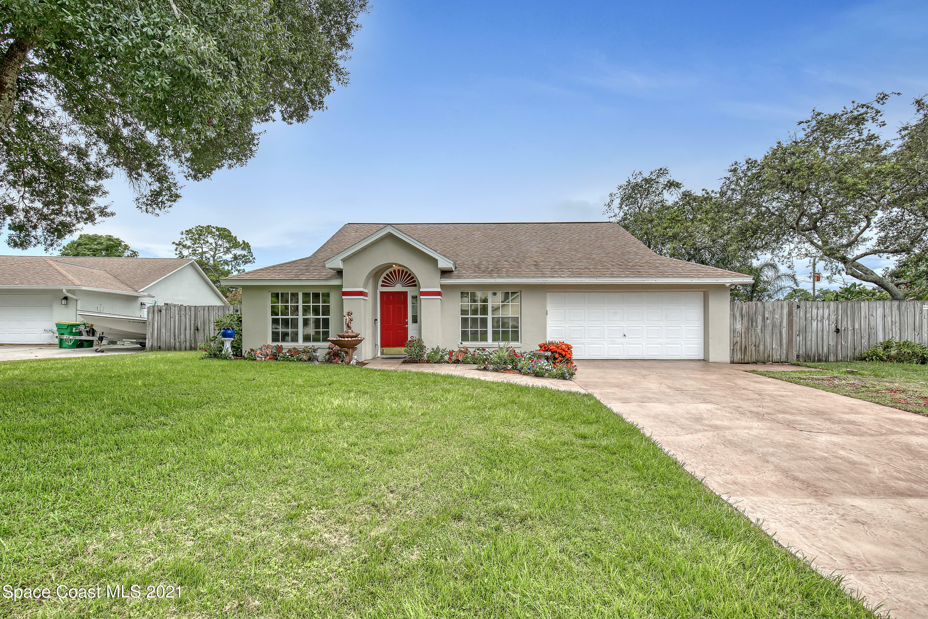 Property Photo: 6380 Manila Drive FL 32927