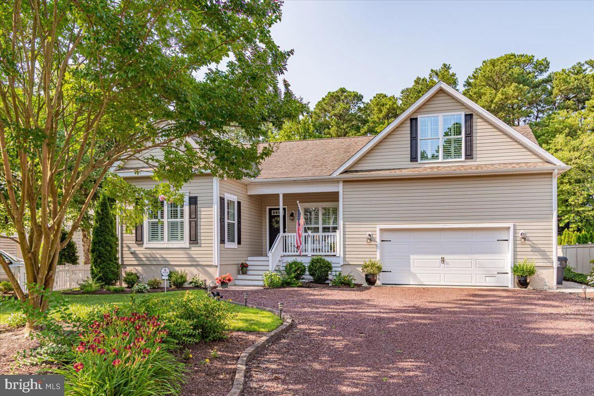 Property Photo:  37651 Oak Road  DE 19975