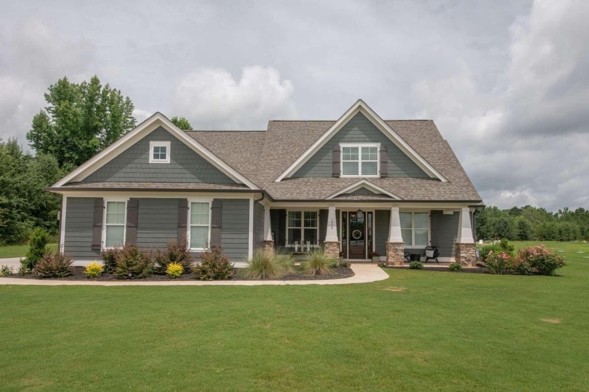 Property Photo:  1040 Lancaster Lane  GA 30650 