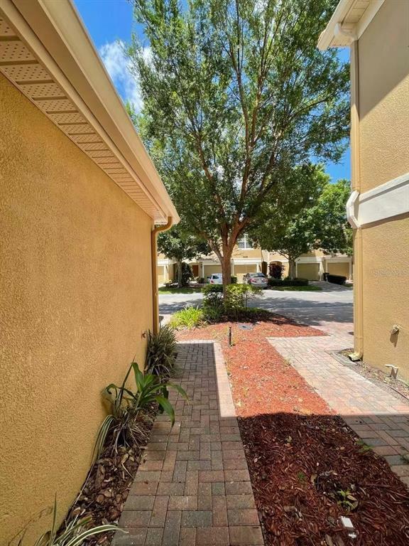 Property Photo:  6396 Daysbrook Drive 103  FL 32835 