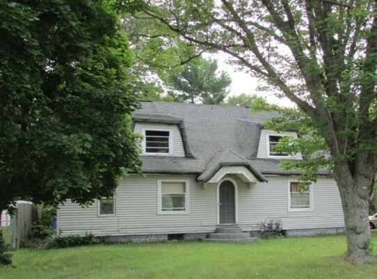 Property Photo:  4528 Grand Haven Road  MI 49441 