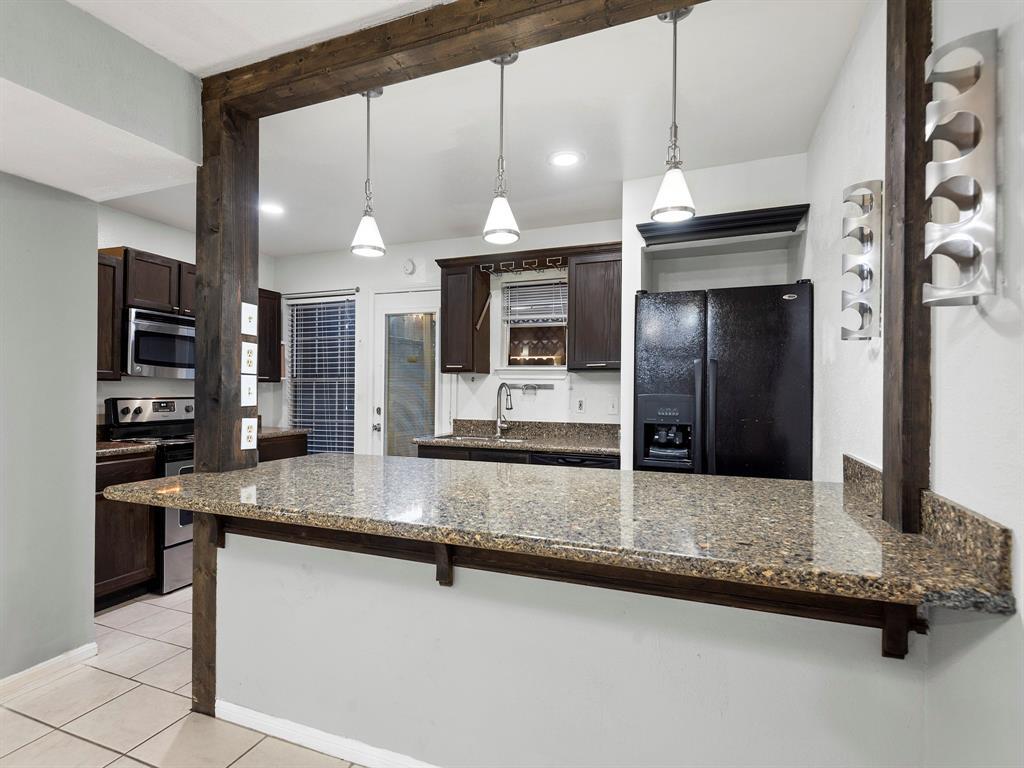 Property Photo:  5218 Milwee Street 18  TX 77092 