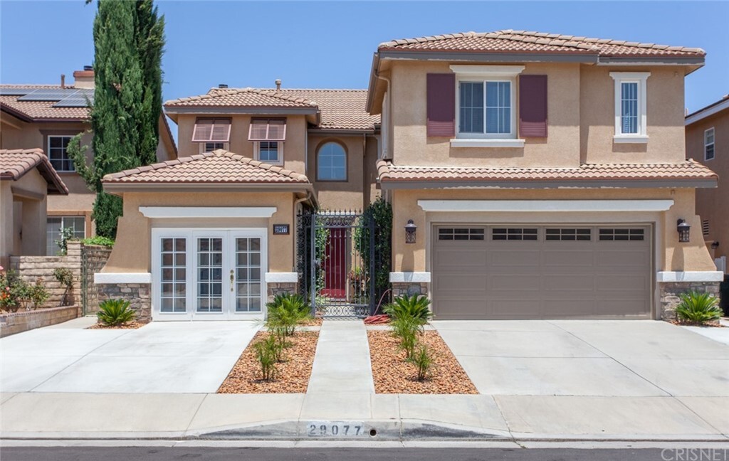 Property Photo: 29077 Madrid Place CA 91384