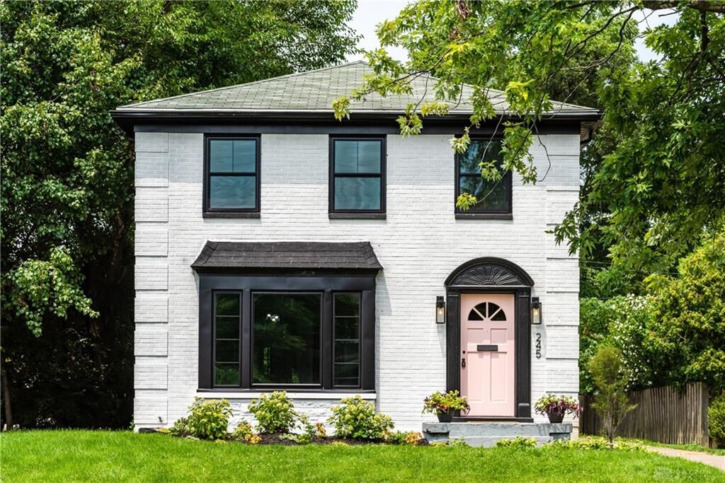 Property Photo:  245 Wiltshire Boulevard  OH 45419 