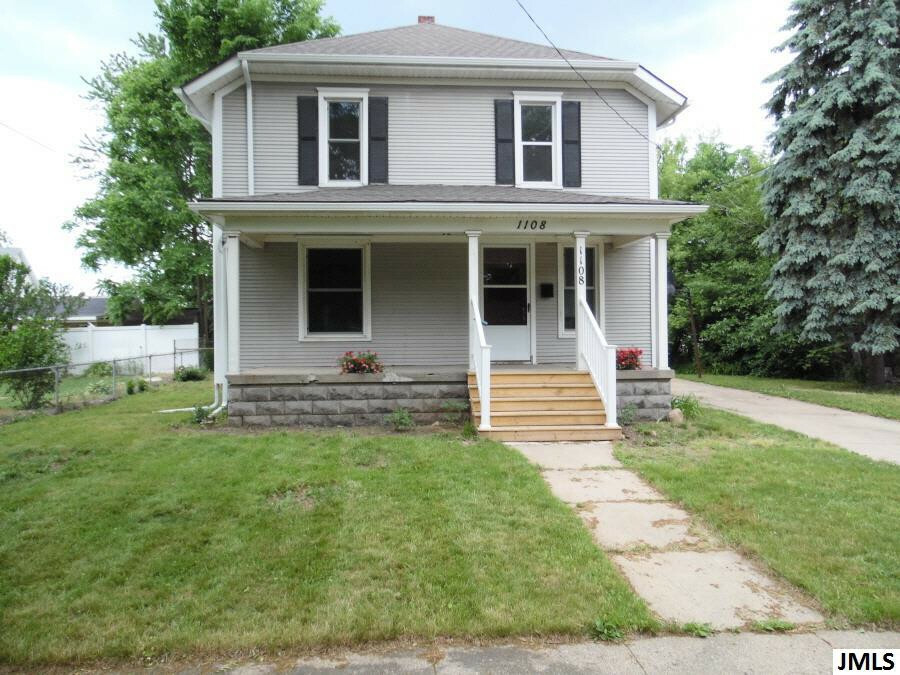 Property Photo:  1108 Backus St  MI 49202 