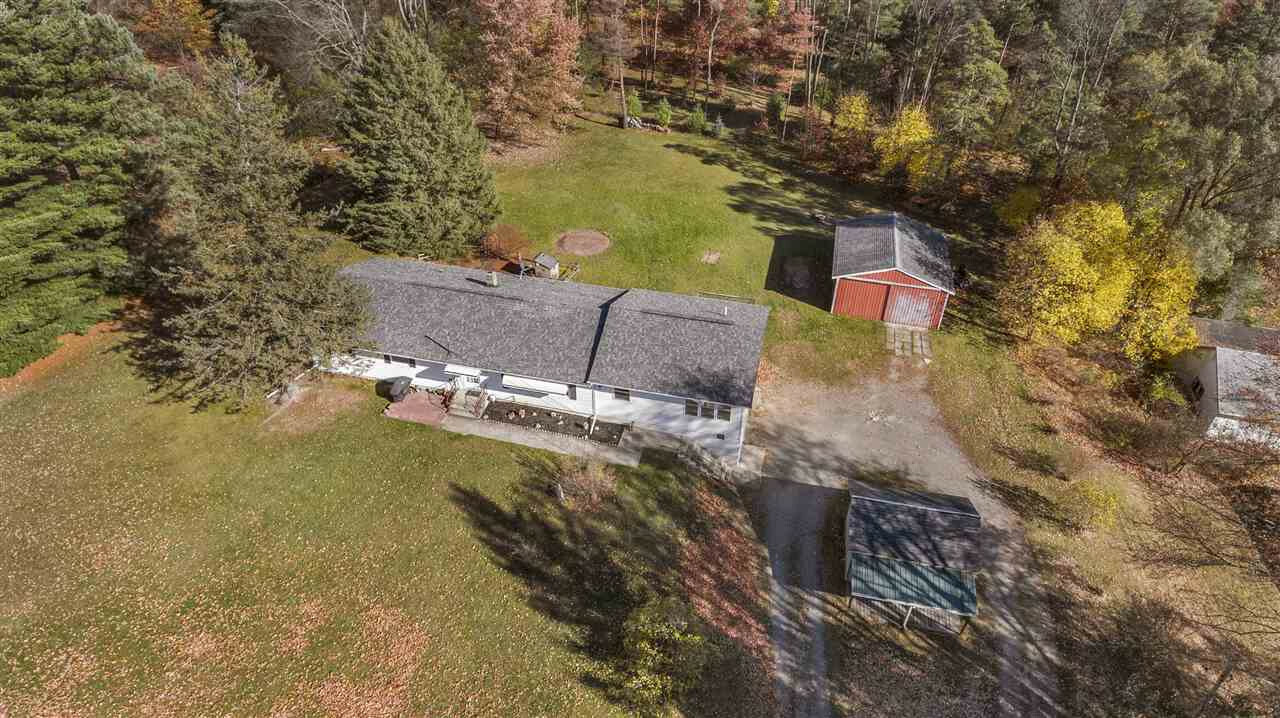 Property Photo:  315 Vista Dr  MI 49203 