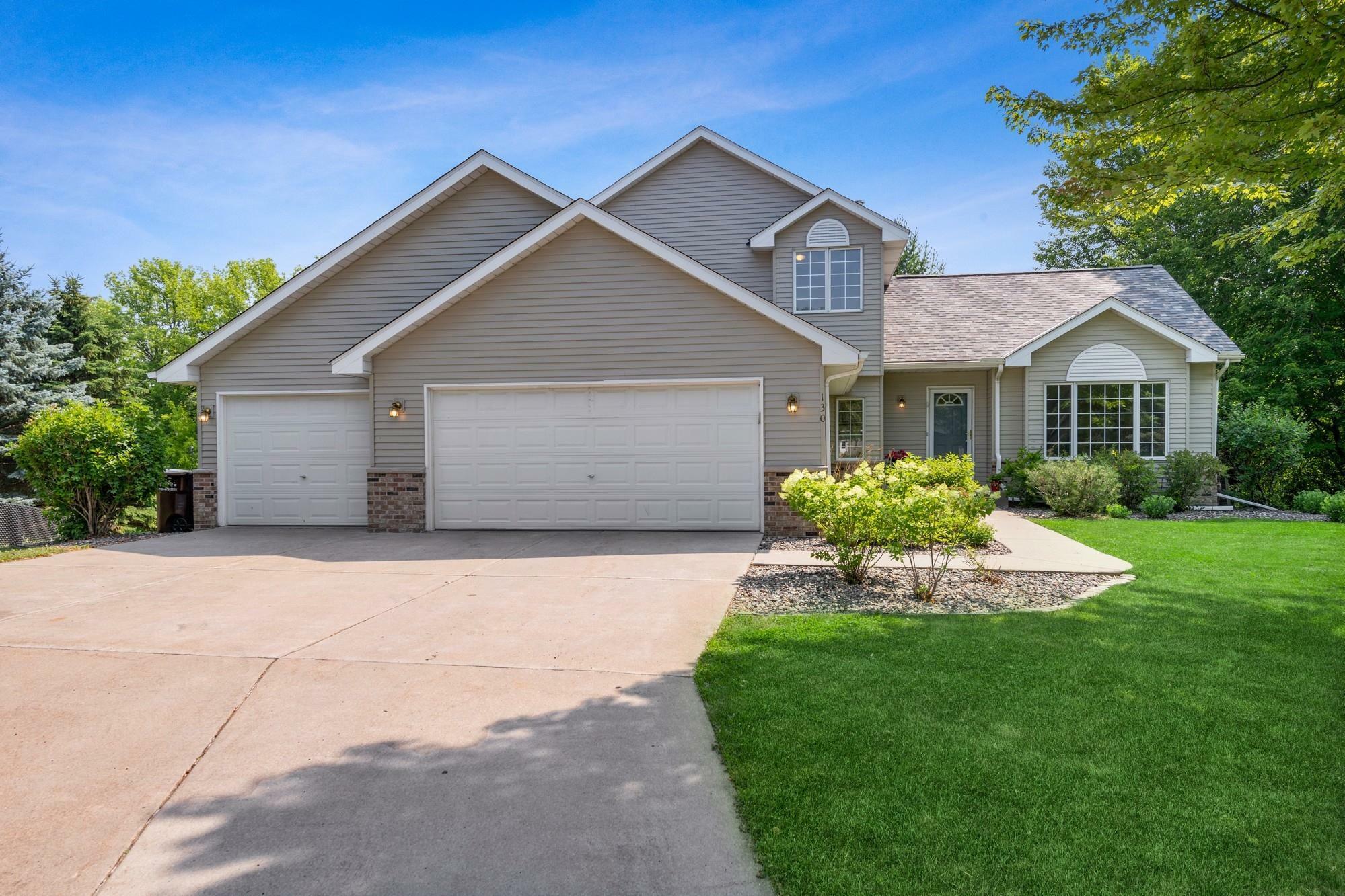 Property Photo:  130 Pond View Drive  MN 55357 