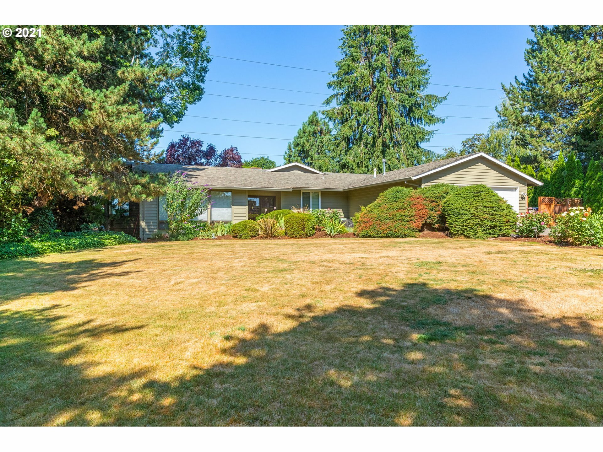 Property Photo:  14595 SW 144th Ave  OR 97224 