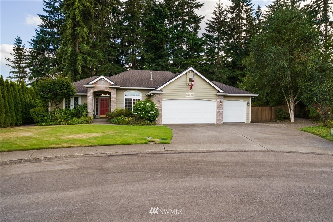 Property Photo:  12608  117th Street Ct E  WA 98374 