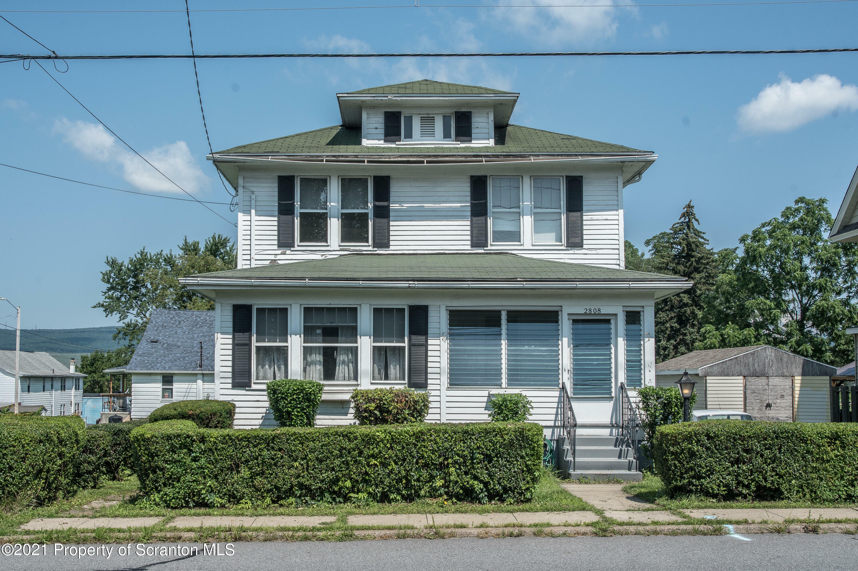 Property Photo:  2808 Pittston Avenue  PA 18505 