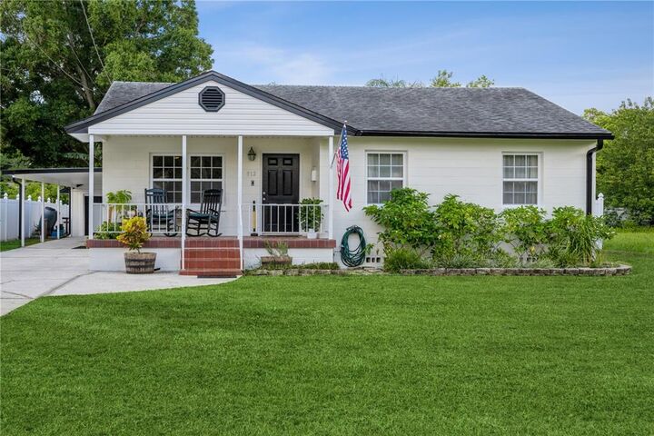 Property Photo: 812 W Indiana Avenue FL 33603