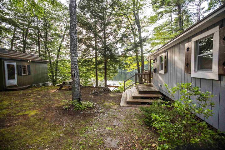 Property Photo: 207 Chestnut Pond Road NH 03234