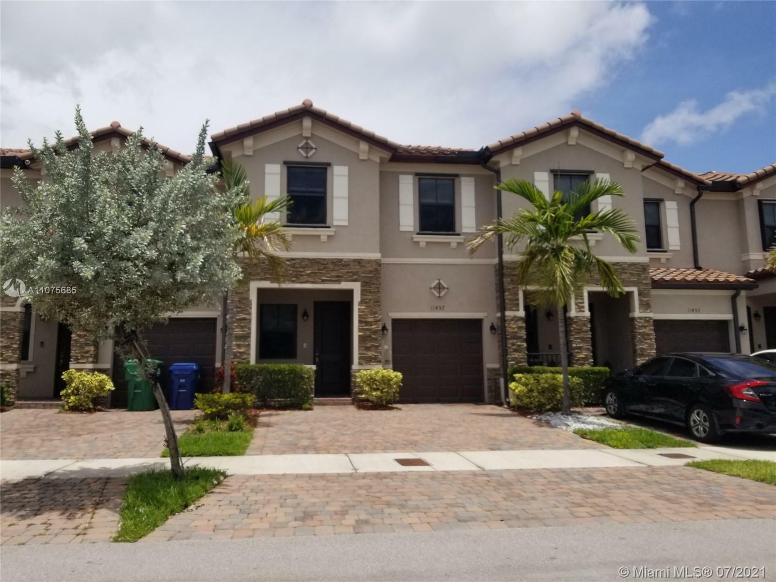 Property Photo:  11457 SW 253rd St 11457  FL 33032 