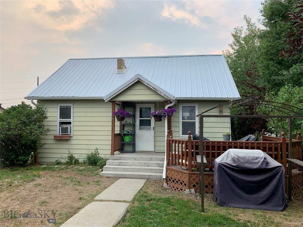 Property Photo:  2621 Washoe Street  MT 59701 