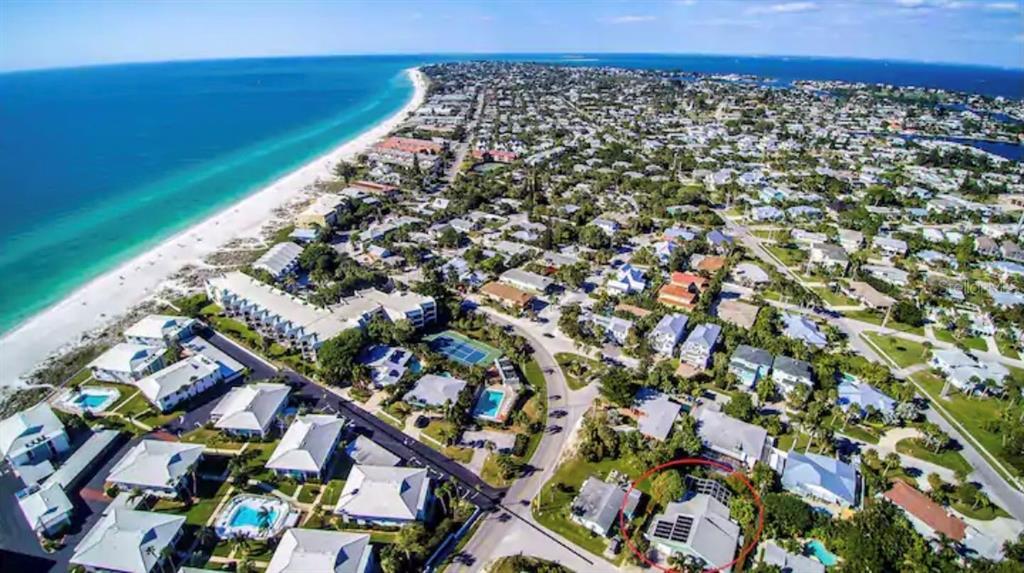 Property Photo: 204 55th Street FL 34217