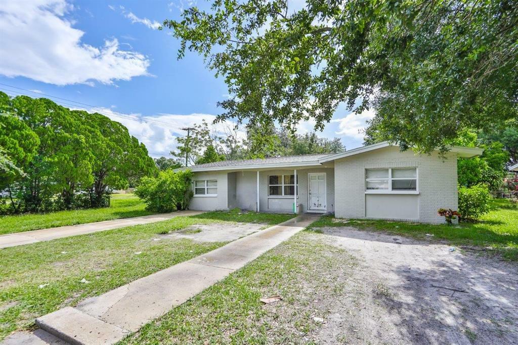 Property Photo:  6815 N 48th Street  FL 33610 