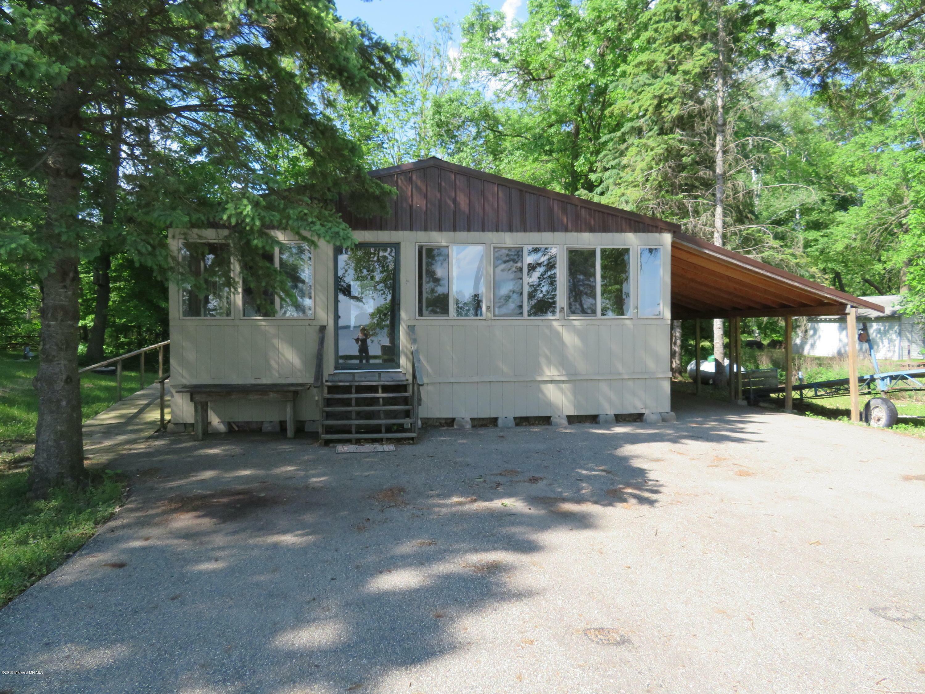 Property Photo: 43463 218 Street MN 56570