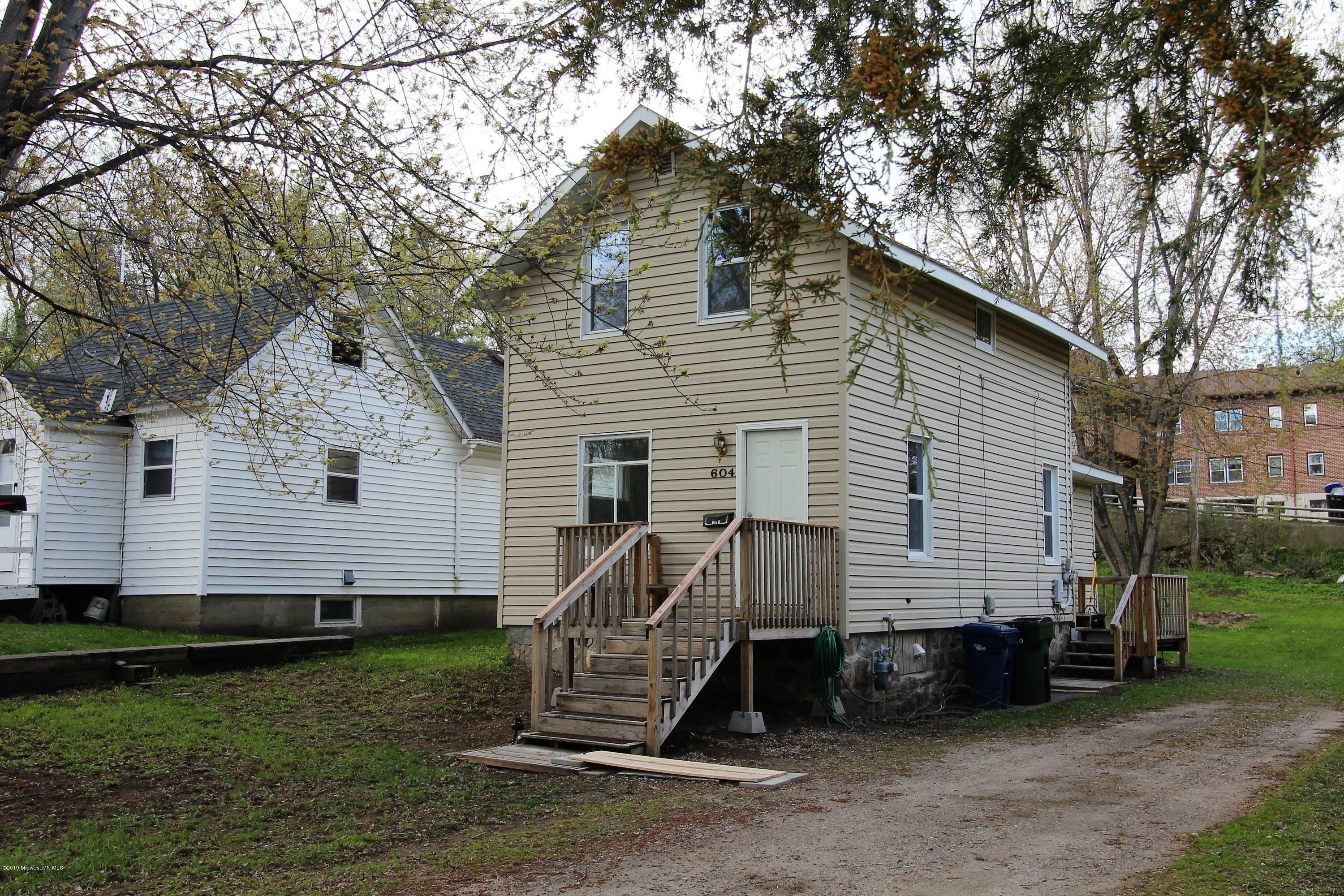Property Photo: 604 W Stanton Avenue MN 56537