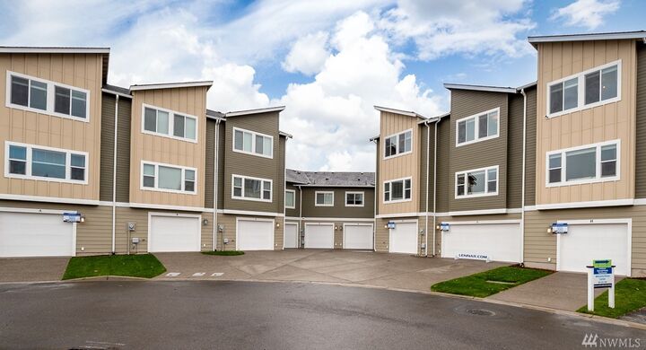 17413 118th Av Ct E B  Puyallup WA 98374 photo