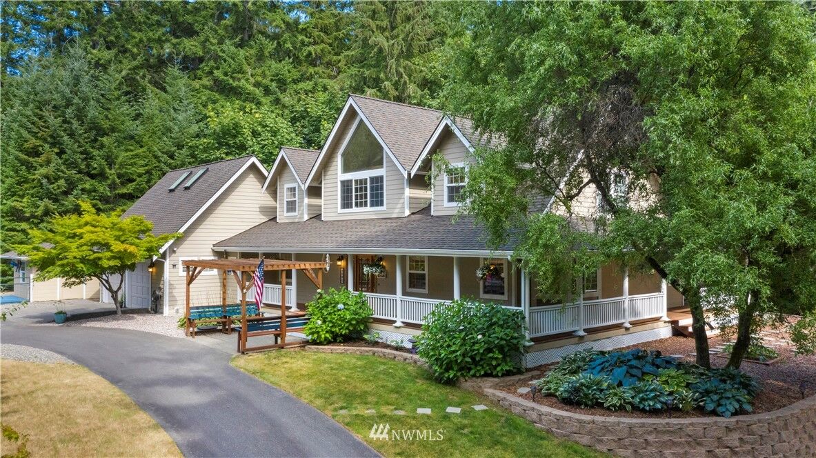 Property Photo:  8495  Landing Lane SE  WA 98367 