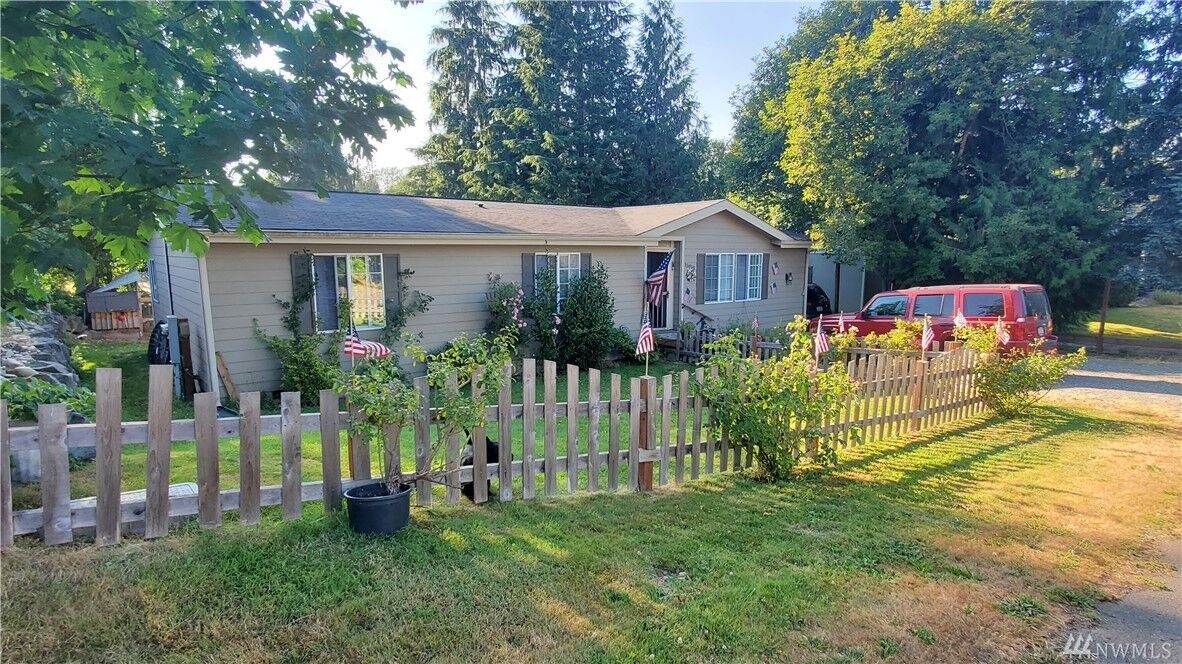 Property Photo:  15818 356th Ave SE  WA 98294 