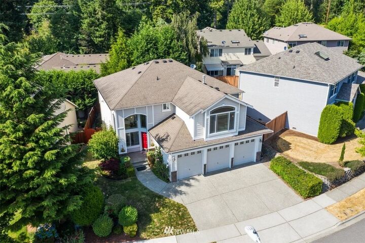 Property Photo:  3211  186th Place SE  WA 98012 