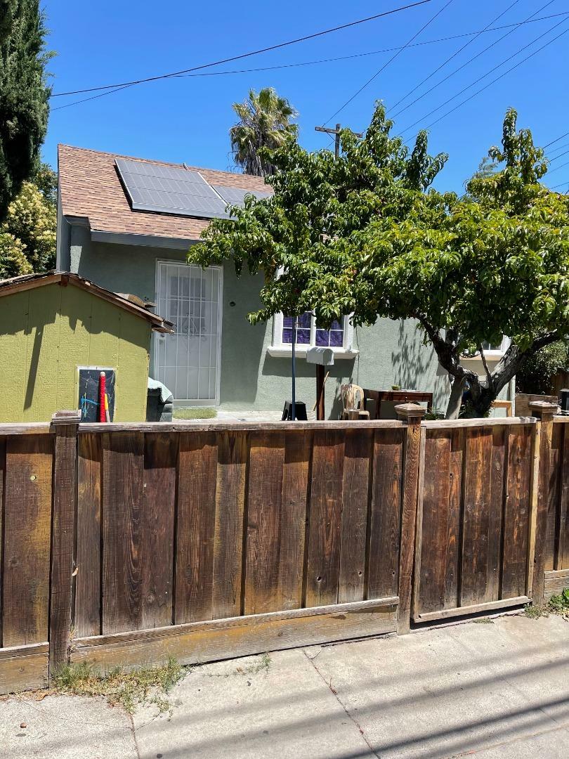 Property Photo: 1298 Plum Street CA 95110
