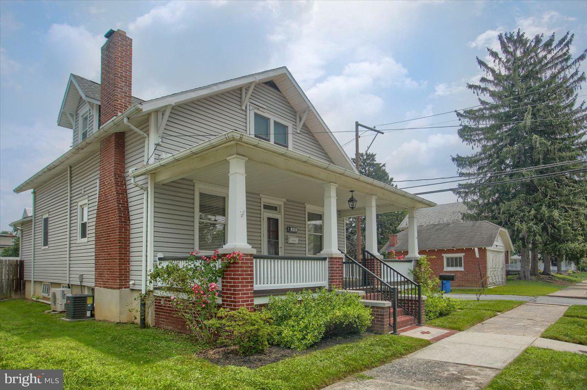 Property Photo:  315 Rosemont Avenue  PA 17070 