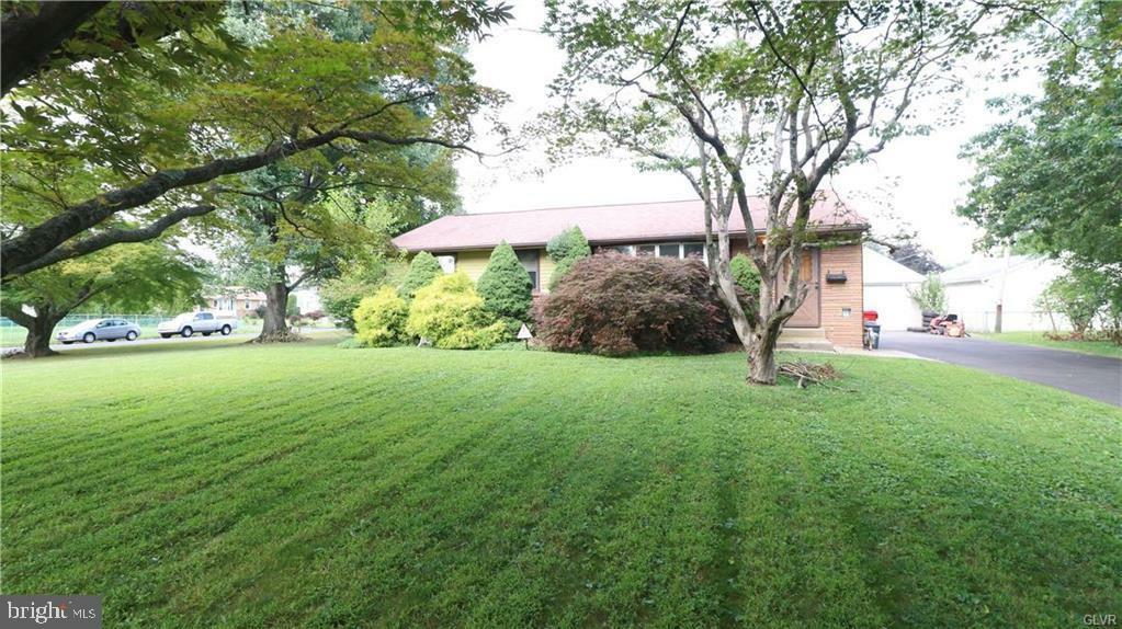 Property Photo:  579 Panther Road  PA 18974 