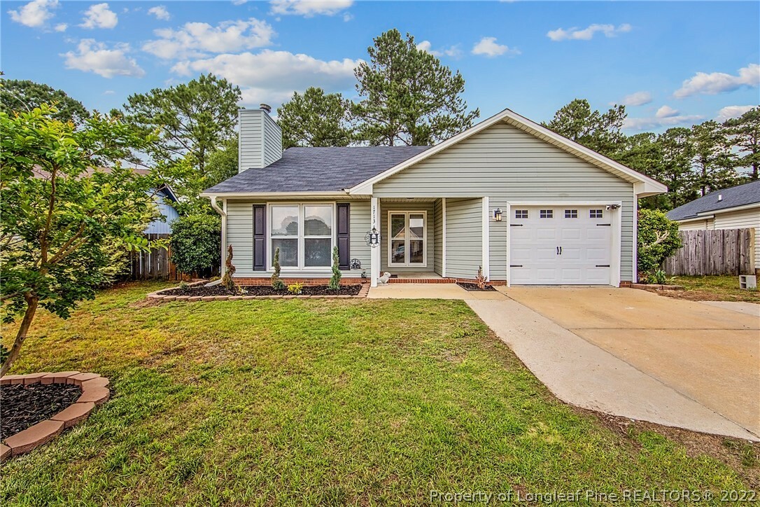 Property Photo:  1713 Veanna Drive  NC 28301 