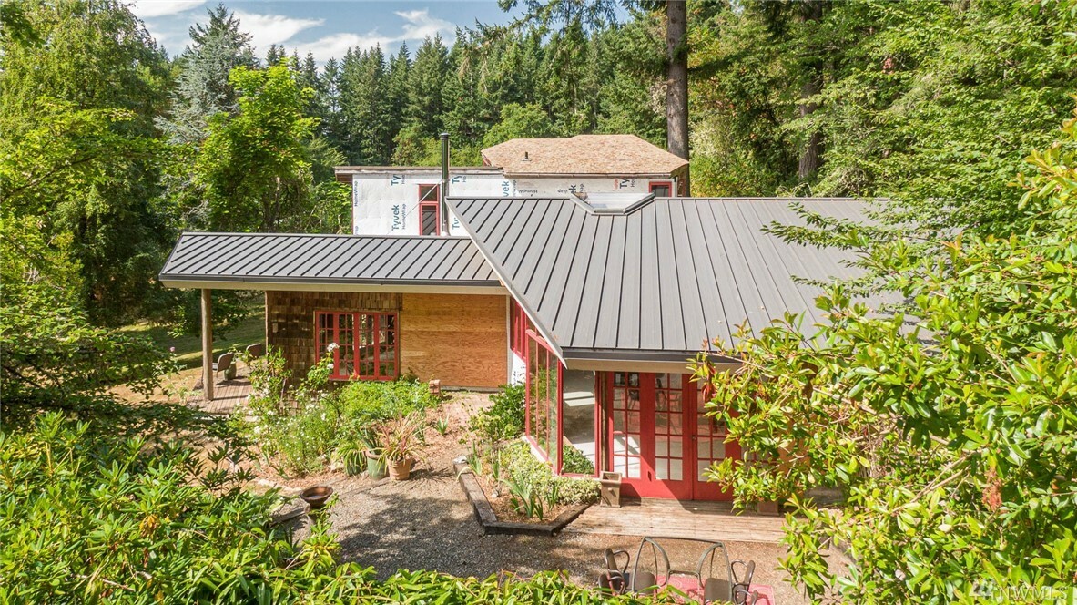 Property Photo:  23017 Carey Rd SW  WA 98070 