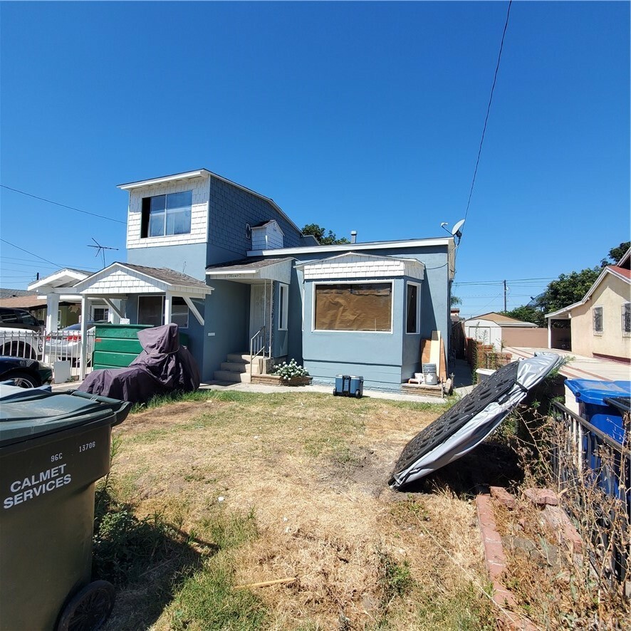 Property Photo:  15347 Oliva Avenue  CA 90723 