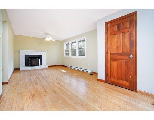Property Photo: 54 Davis Rd MA 01077