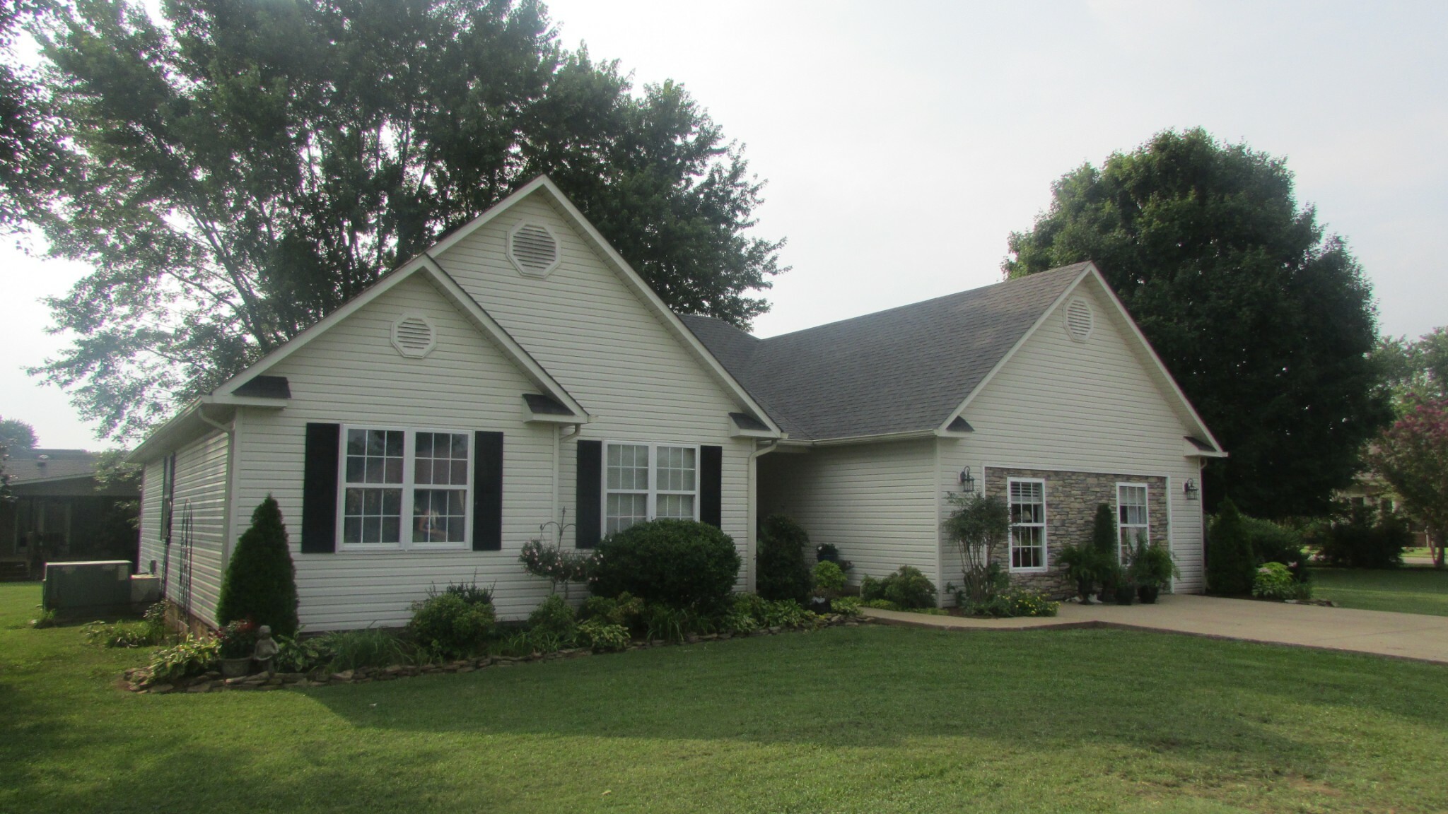 Property Photo:  5 Delana Ave  TN 38464 