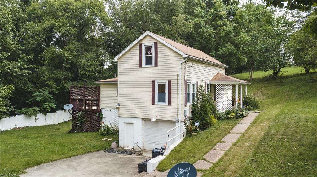 Property Photo:  727 Hill Street  WV 26104 