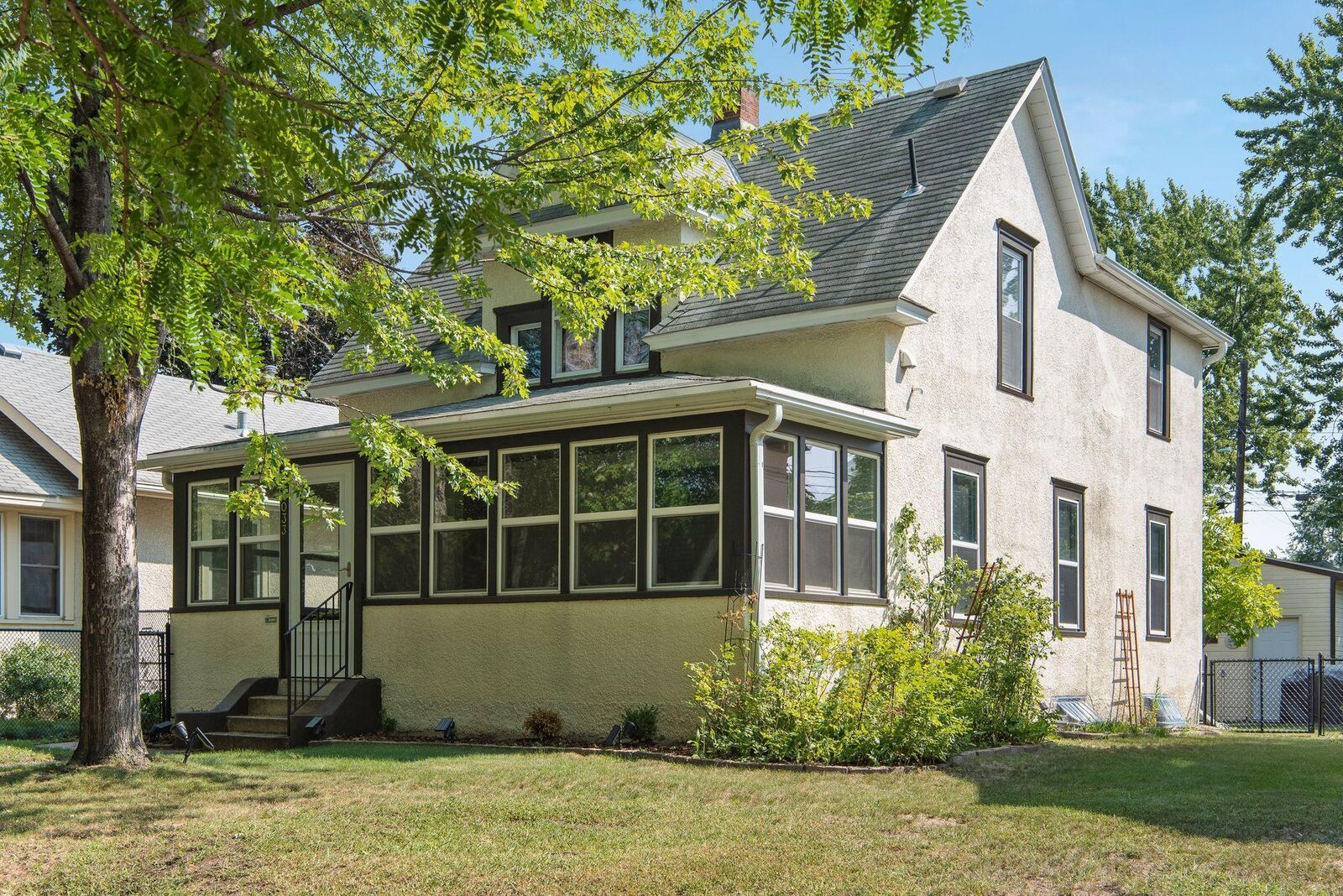 Property Photo: 3033 41st Avenue S MN 55406