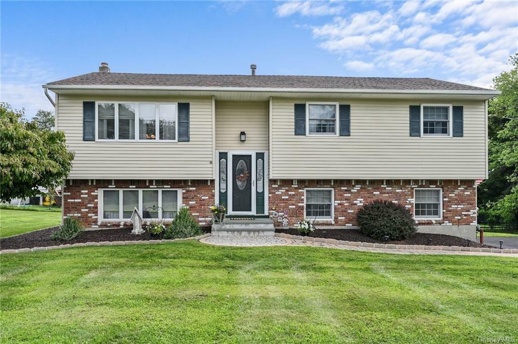Property Photo: 12 Macintosh Drive NY 10941