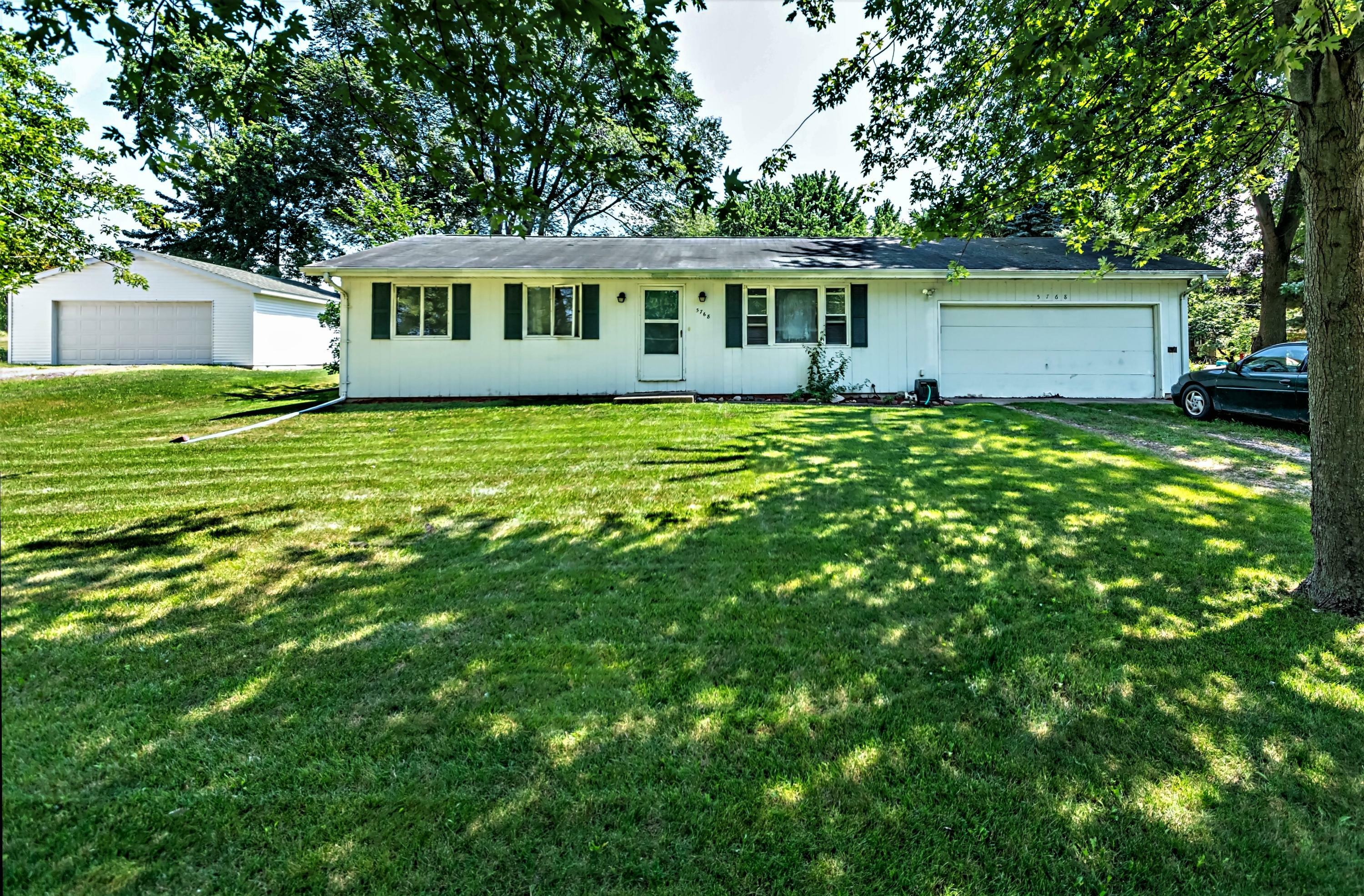 Property Photo:  5768 Mountain Road  MI 49038 