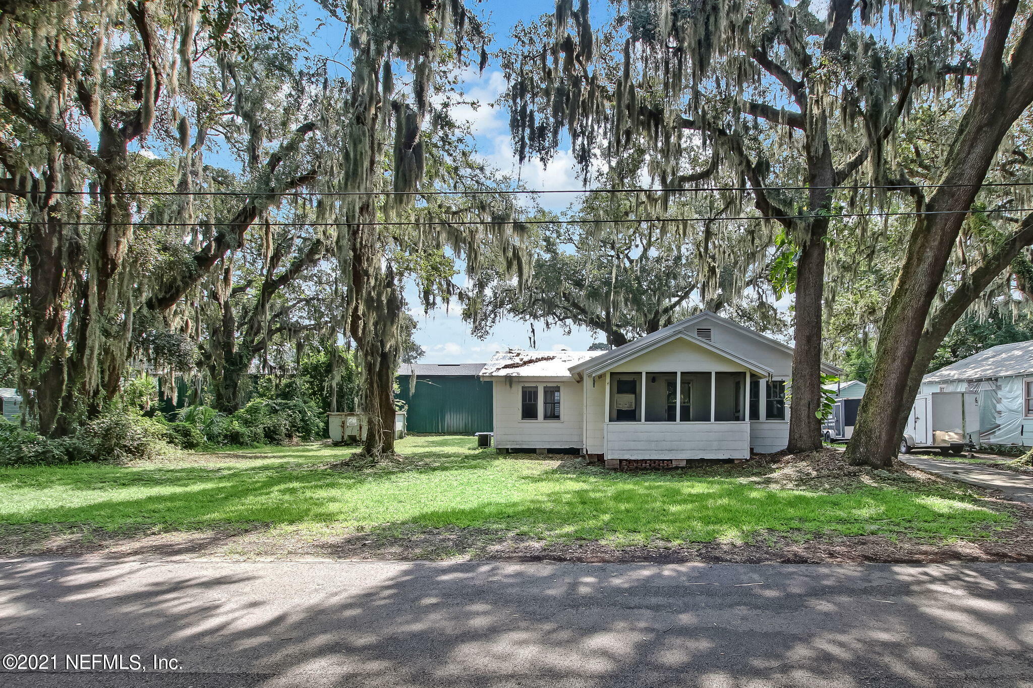 Property Photo:  518 S 7th Street  FL 32034 